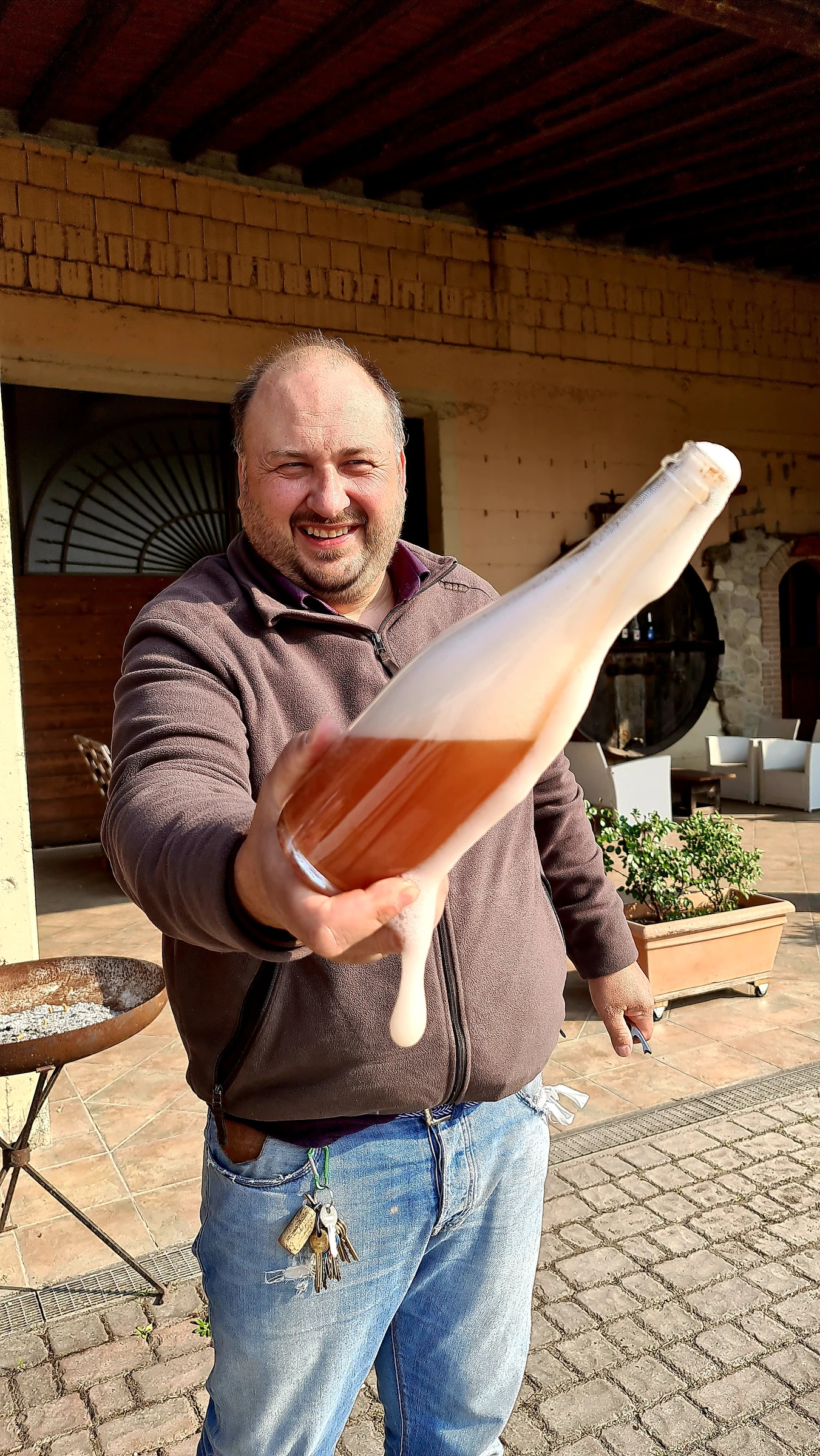 Il lavoro artigianale in cantina